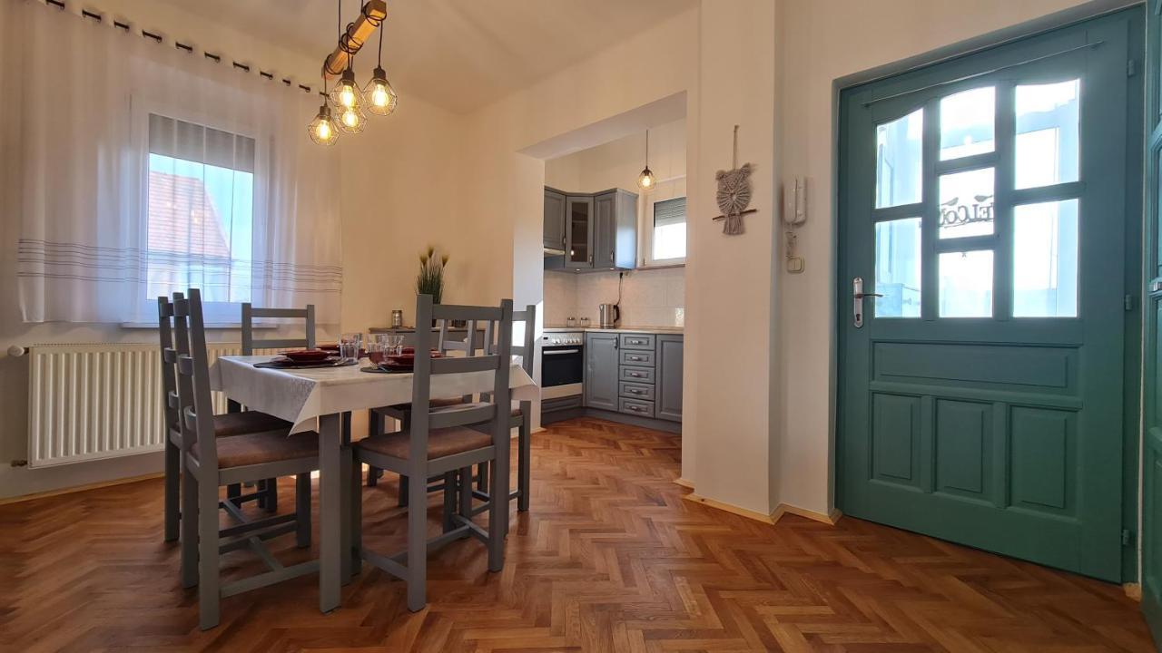 Ri-Jo Apartman Mohács Eksteriør bilde